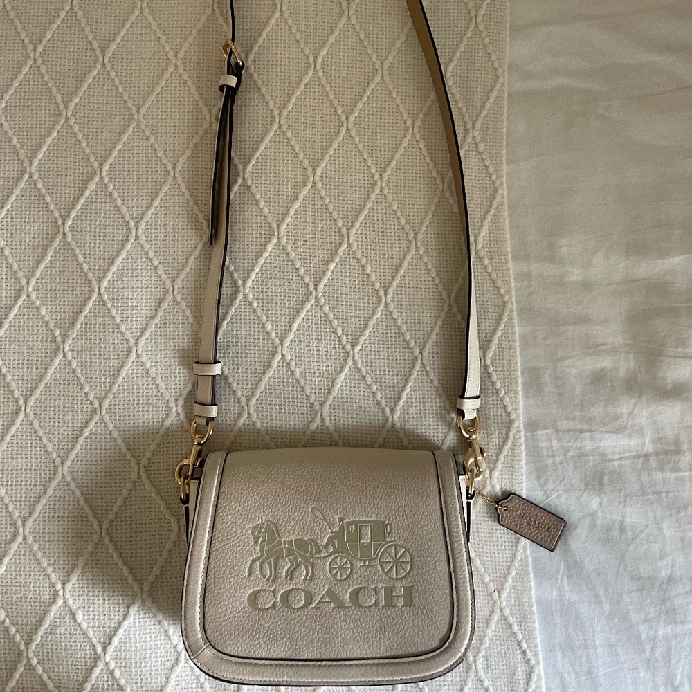 Coach Saddle Bag With Horse And Carriage